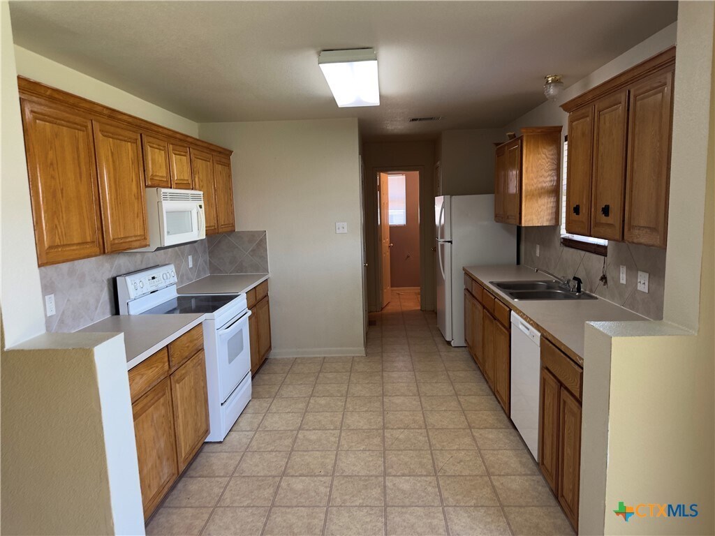 Photo - 5614 Orts Dr