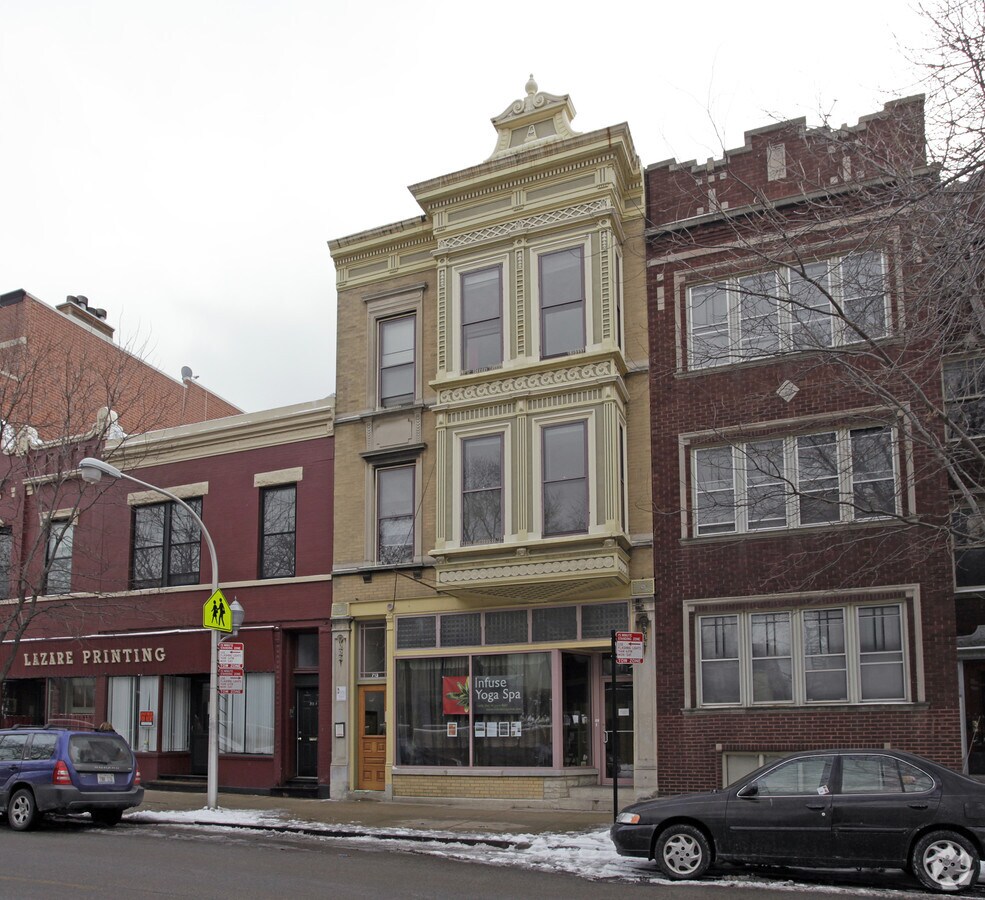 Foto principal - 713 W. Wrightwood