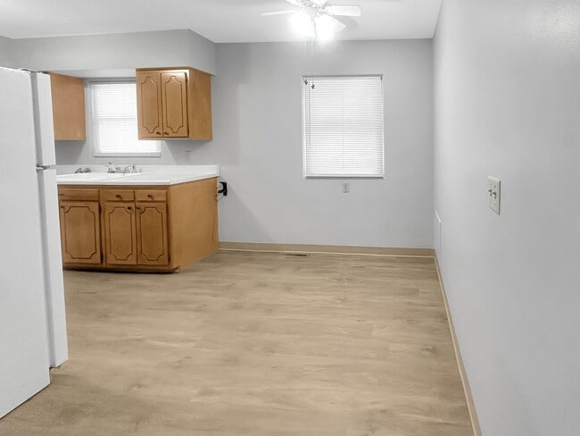 Photo - 28 Ridgewood St