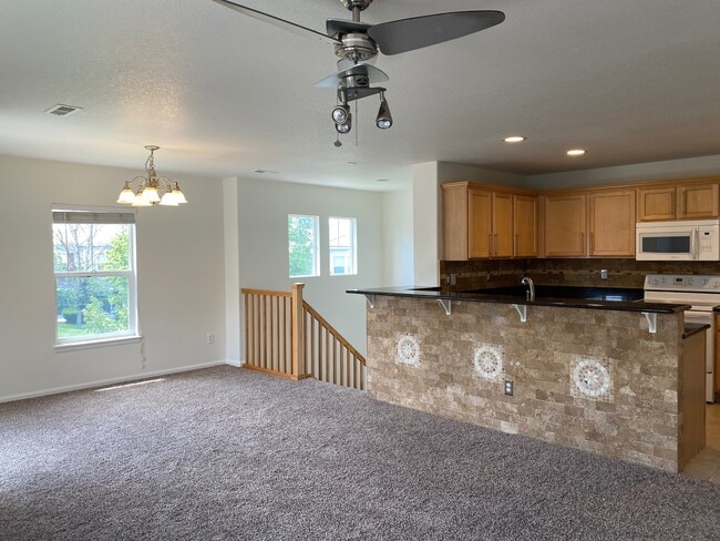 Photo - 9777 Mayfair St