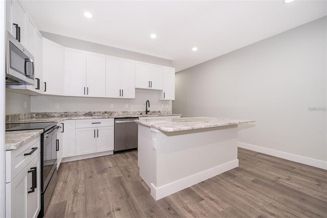 Photo - 365 Myrtle St