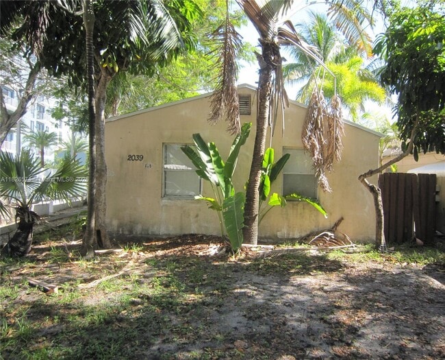 Photo - 2039 Taylor St Apartment Unit A