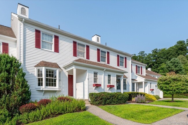 Building Photo - 46 Winterberry Cir