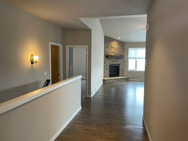 Photo - 2622 Mica Rd