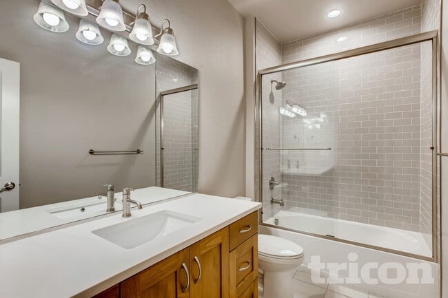 Photo - 1915 Tidewater Ln