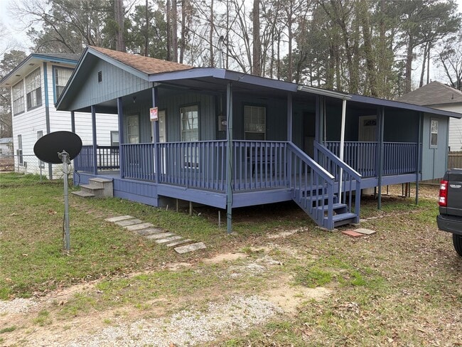 Building Photo - 141 Cherry Tree