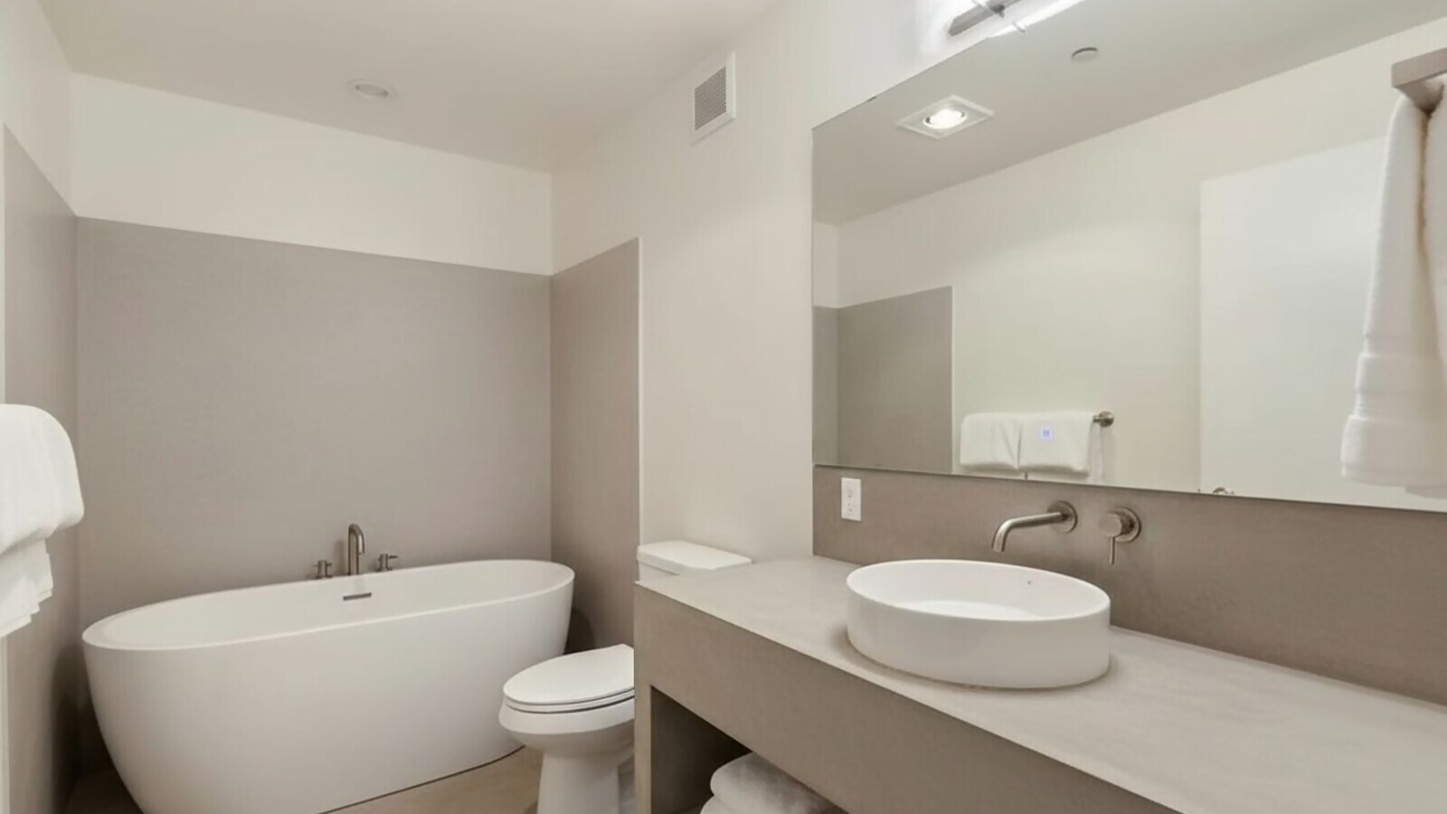 Photo - 5111 Ravenna Ave NE Unidad B2