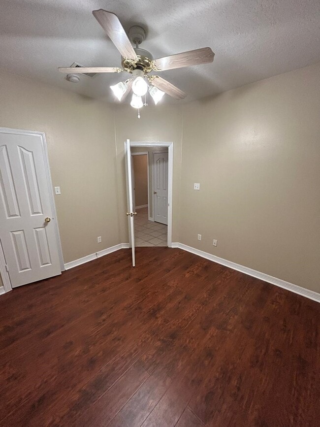 Building Photo - 3702 Mystic Cir