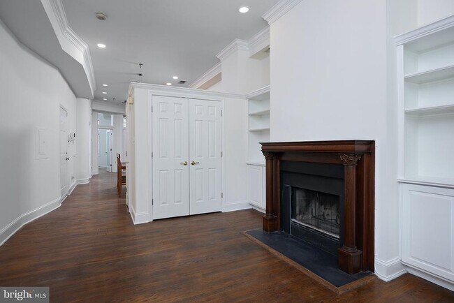 Photo - 1702 Q St NW