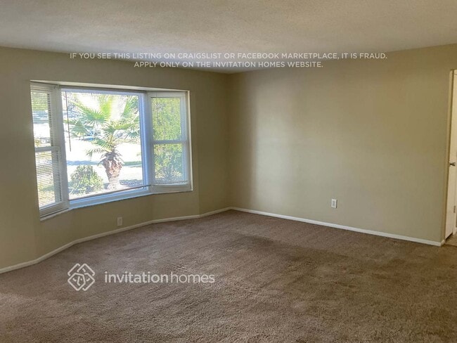 Photo - 1685 Fortune Dr