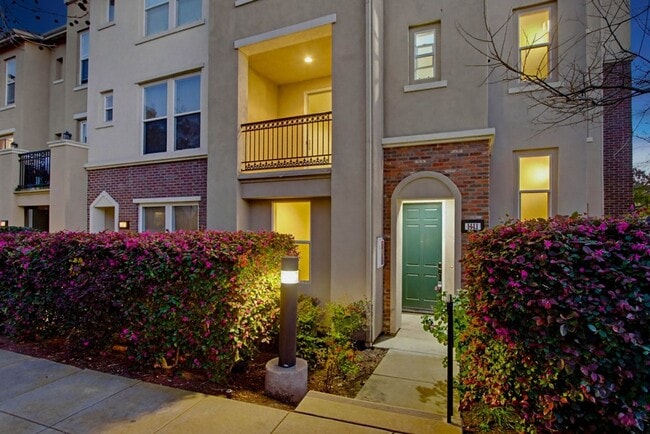 Photo - 2 Bedroom Townhome with Bonus Office in San Marcos