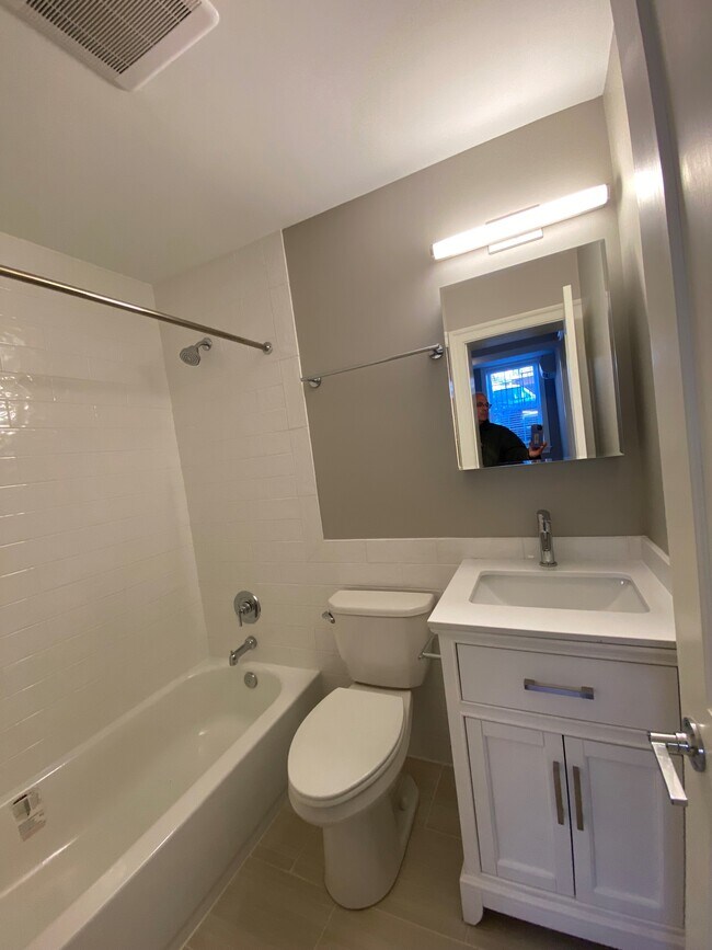 Photo - Butternut Apartments