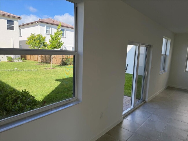 Photo - 2426 SE 26th Ln