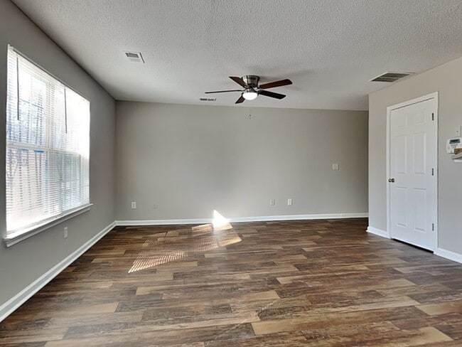 Photo - 1230 Brookstone Rd