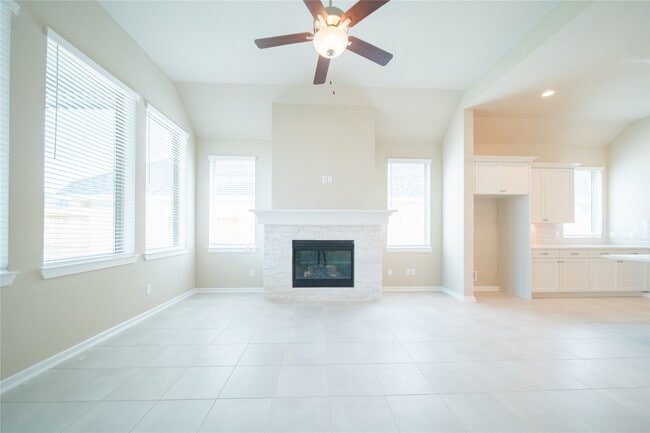 Photo - 6007 Painted Plains Ln