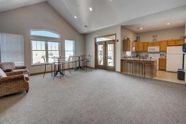 Photo - 6402 Milwaukee St Unit 204