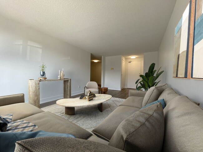 Photo - 118,124 Christopher Drive