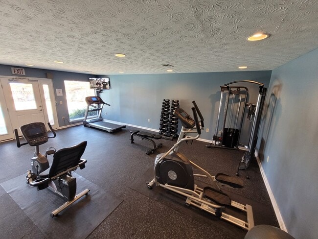 Gym - Village at Lakeside