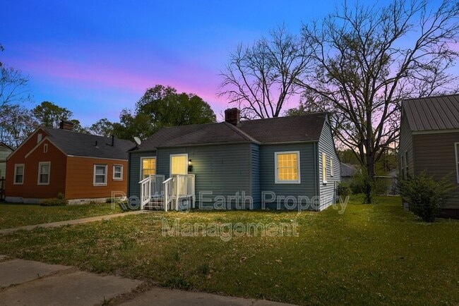 Photo - 2617 Avenue K