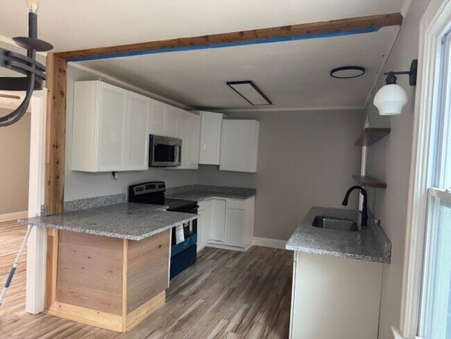 Photo - newly renovated 2 bedroom 1 bath home