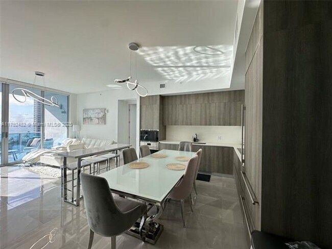Photo - 17550 Collins Ave Unit 17550 Collins Ave appt 902