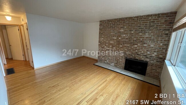 **$500 off** 2BD I 1BA + Parking - SW PDX - **$500 off** 2BD I 1BA + Parking - SW PDX Apartamento Unidad 2167