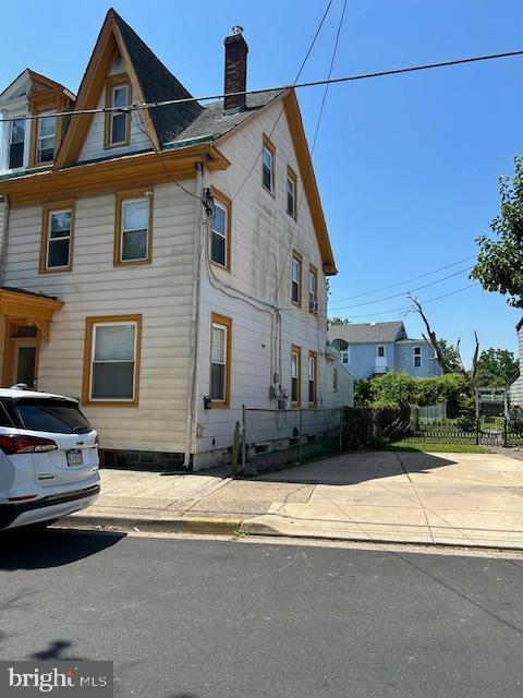 Photo - 214 Mulberry St