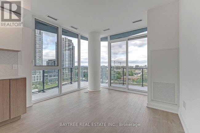 Photo - 36 Zorra St Unit 904