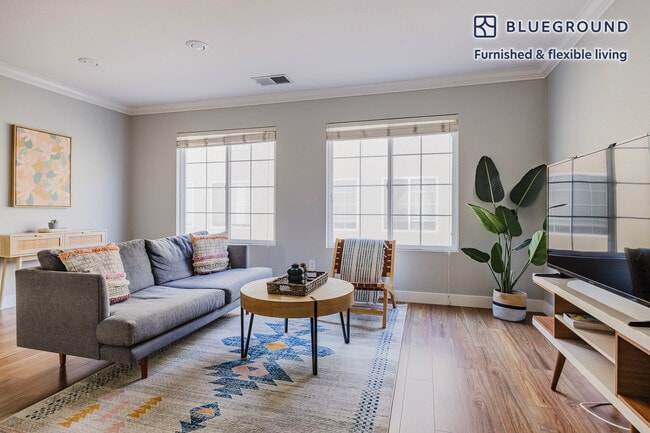 Building Photo - 3808 Mykonos Ln Rental