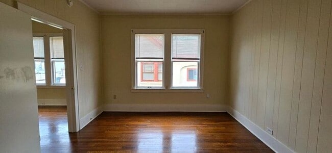 Photo - Available Now! 1 Bedroom 1 Bath Within Wal...