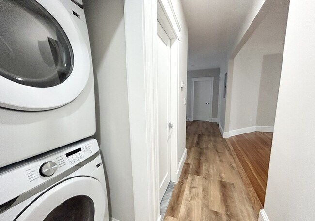 Photo - 19 Sudan St Unit 2