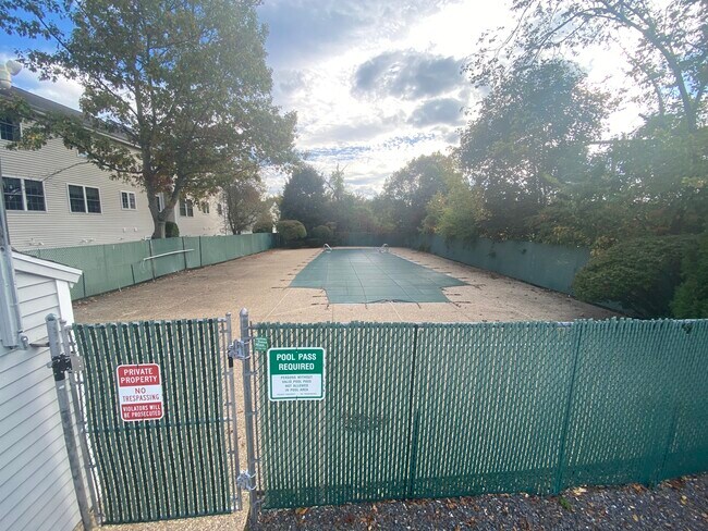 Photo - 1105 Lexington St Unit 2-9