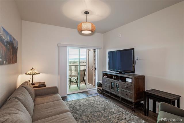 Photo - 9962 W Victoria Pl Unit 106