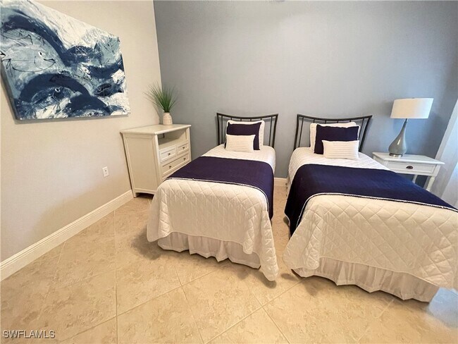 Photo - 10471 Casella Way