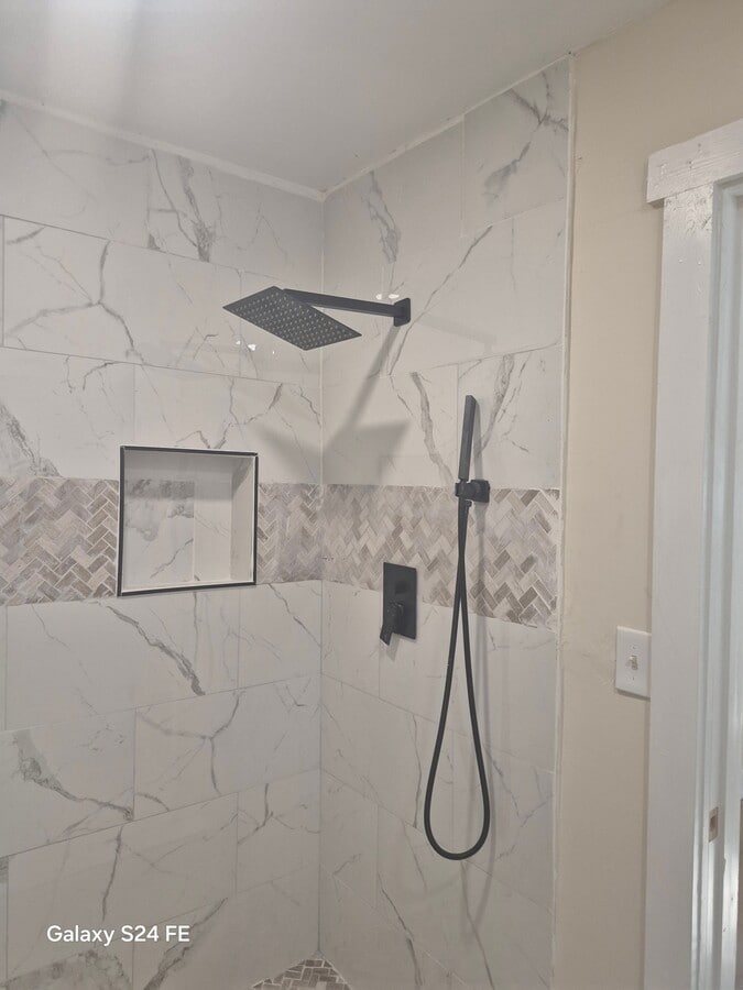 Photo - 120 N Williams St