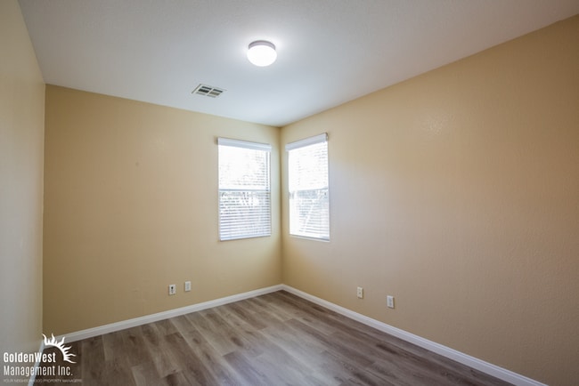 Photo - Spacious Two-Story 5Bdm 2.5Ba Home with Private Backyard in Summerlin.