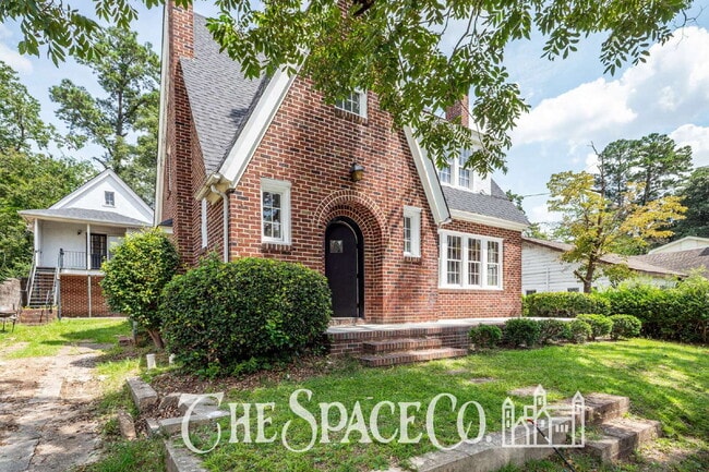 Photo - Spacious 4-Bedroom, 4-Bath Home in the Heart of Orangeburg – A Perfect Fit for Comfortable Living!