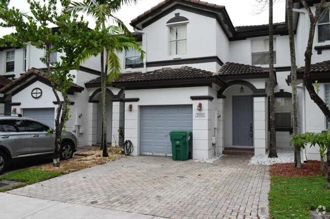 Building Photo - 7611 NW 115th Ct Rental