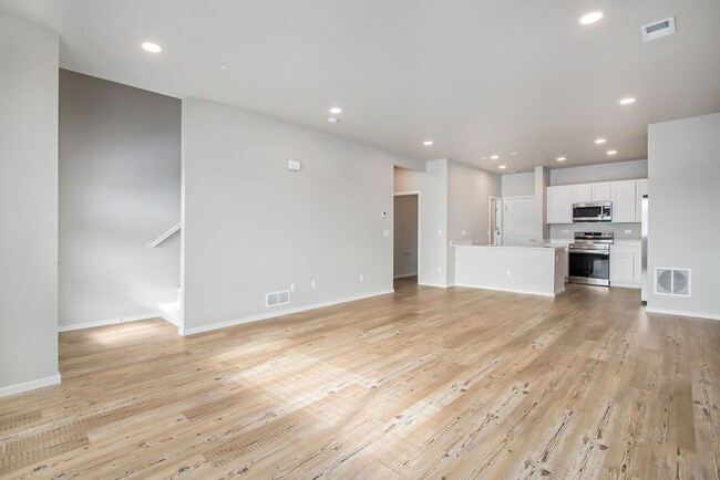 Photo - Stunning Townhome in Northridge Trails