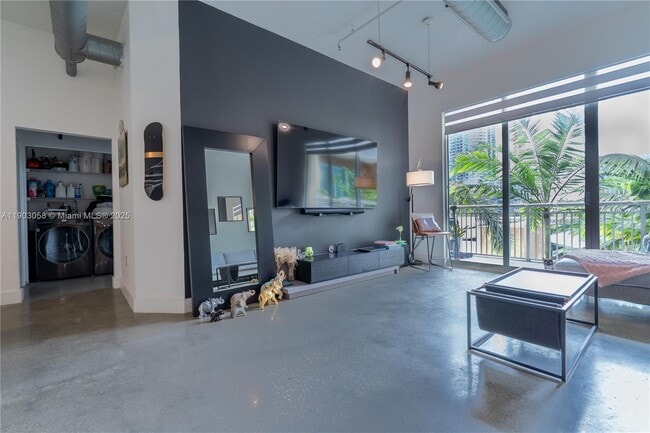 Photo - 2001 Biscayne Blvd Unidad 2509