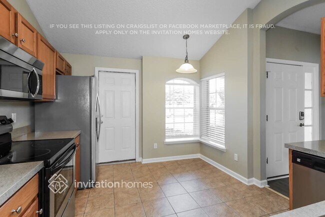 Photo - 993 Oak Arbor Cir