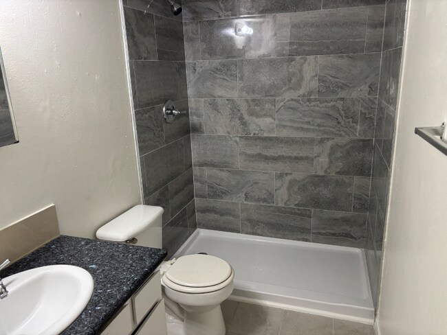 Photo - 2906 Sweeney Ln Unit D