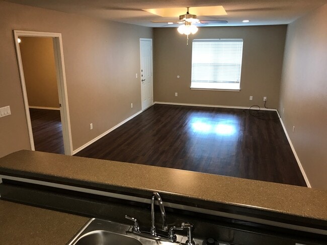 Photo - 4284 Castlegate Dr Unit 4284 Castlegate Dr.