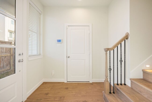 Photo - 6302 Chelsea Falls Ln