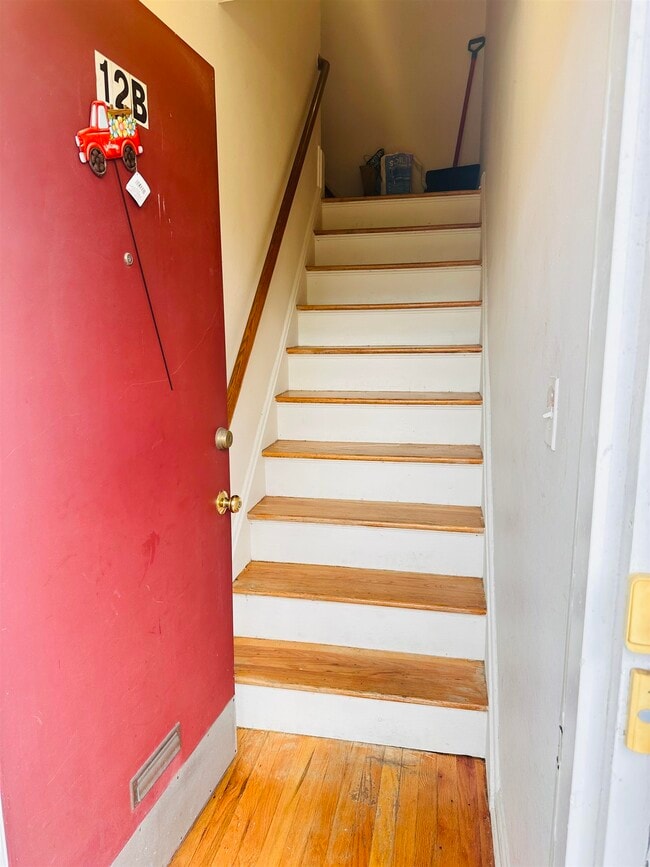 Photo - 241 W Passaic St Unidad 12B