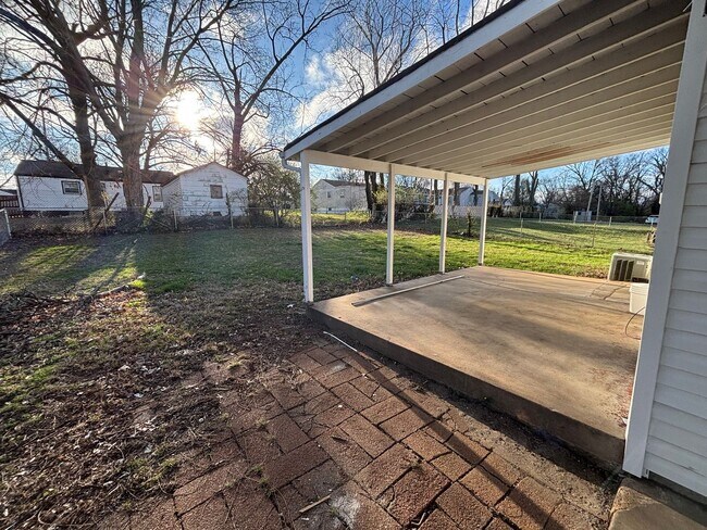 Photo - Charming 3 bedroom home