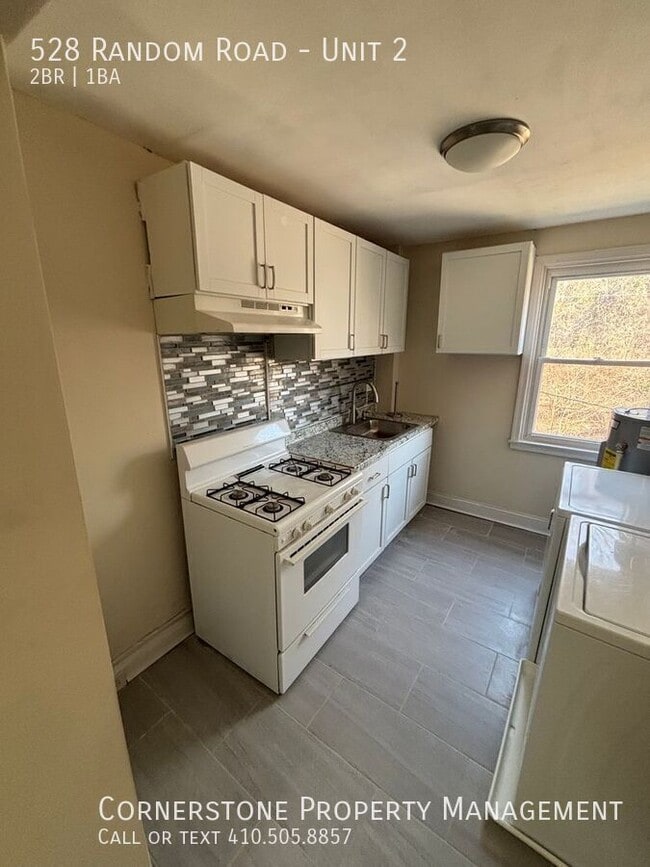 Photo - 528 Random Rd Unit 2