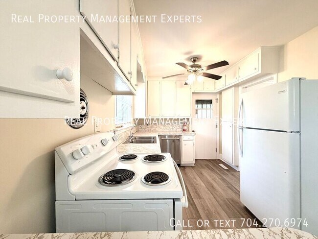 Photo - 4916 Nevin Rd