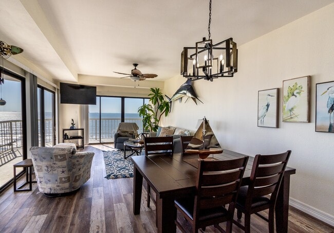 Building Photo - 7700 Seawall Blvd Unit 701 Rental