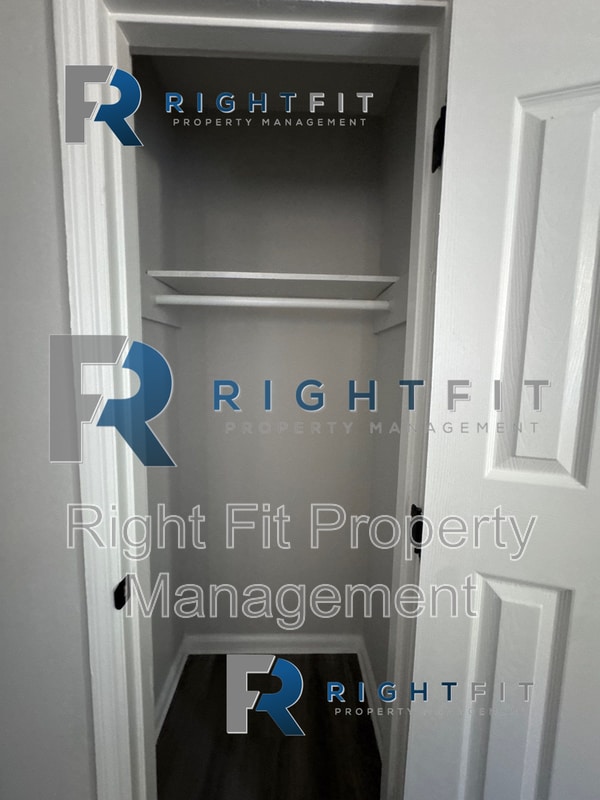 Photo - 4954 Bonnybrook Way